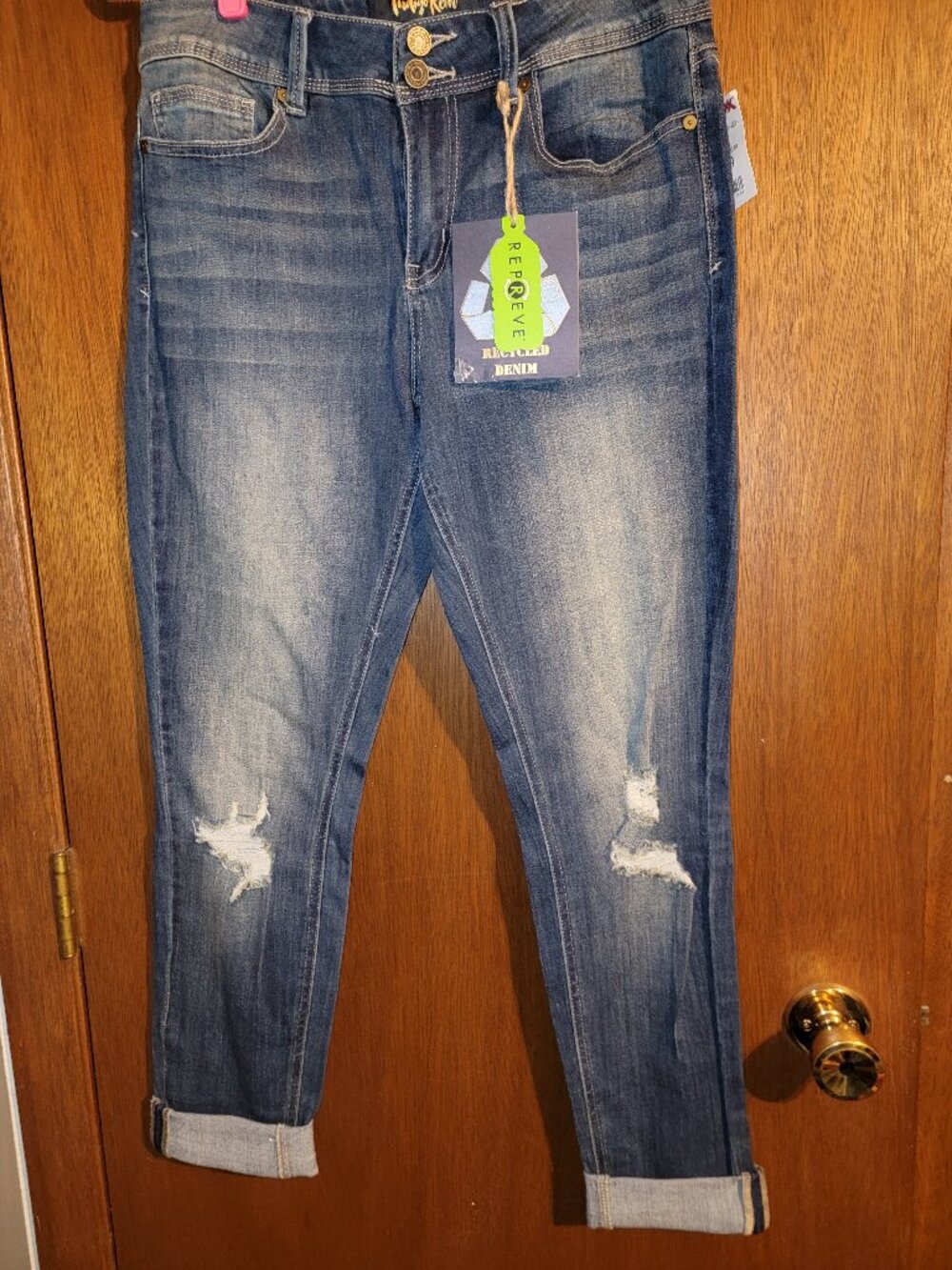 Indigo Rein Women's Blue Denim Cuffed Jeans Size 13/30 NWT Distressed Holes Prep